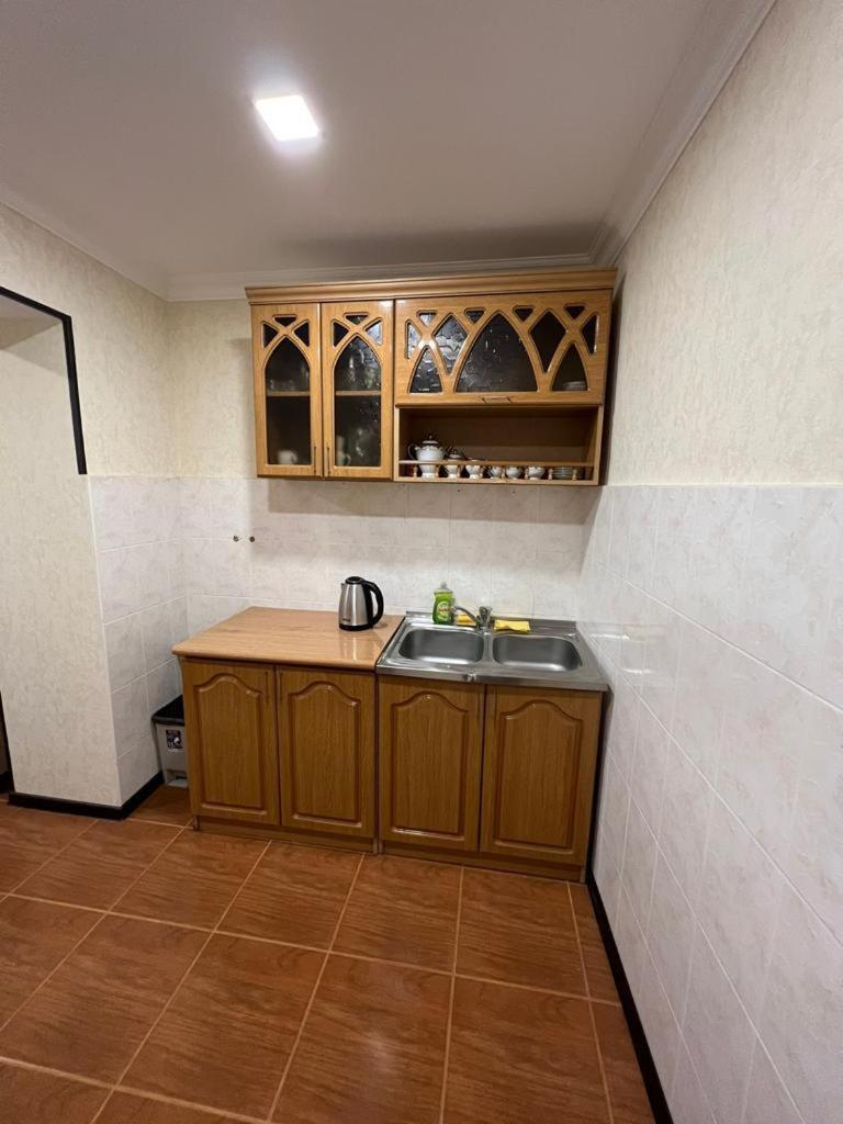 Hasi Hotel Jermuk Extérieur photo